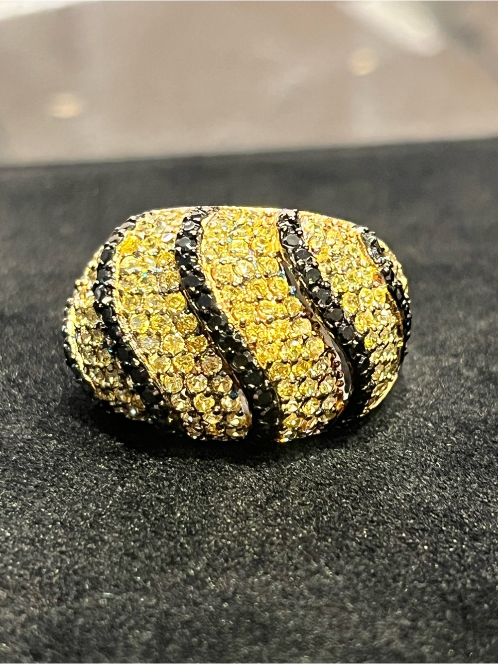 Sterling 925 Zebra Crystal Dome Pave Statement Ring